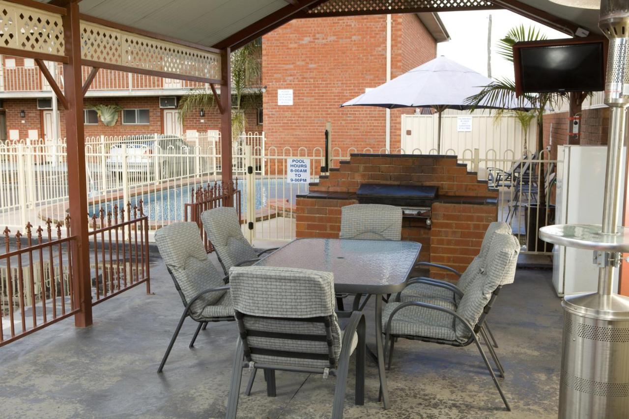 Courtyard Motor Inn Shepparton Zewnętrze zdjęcie