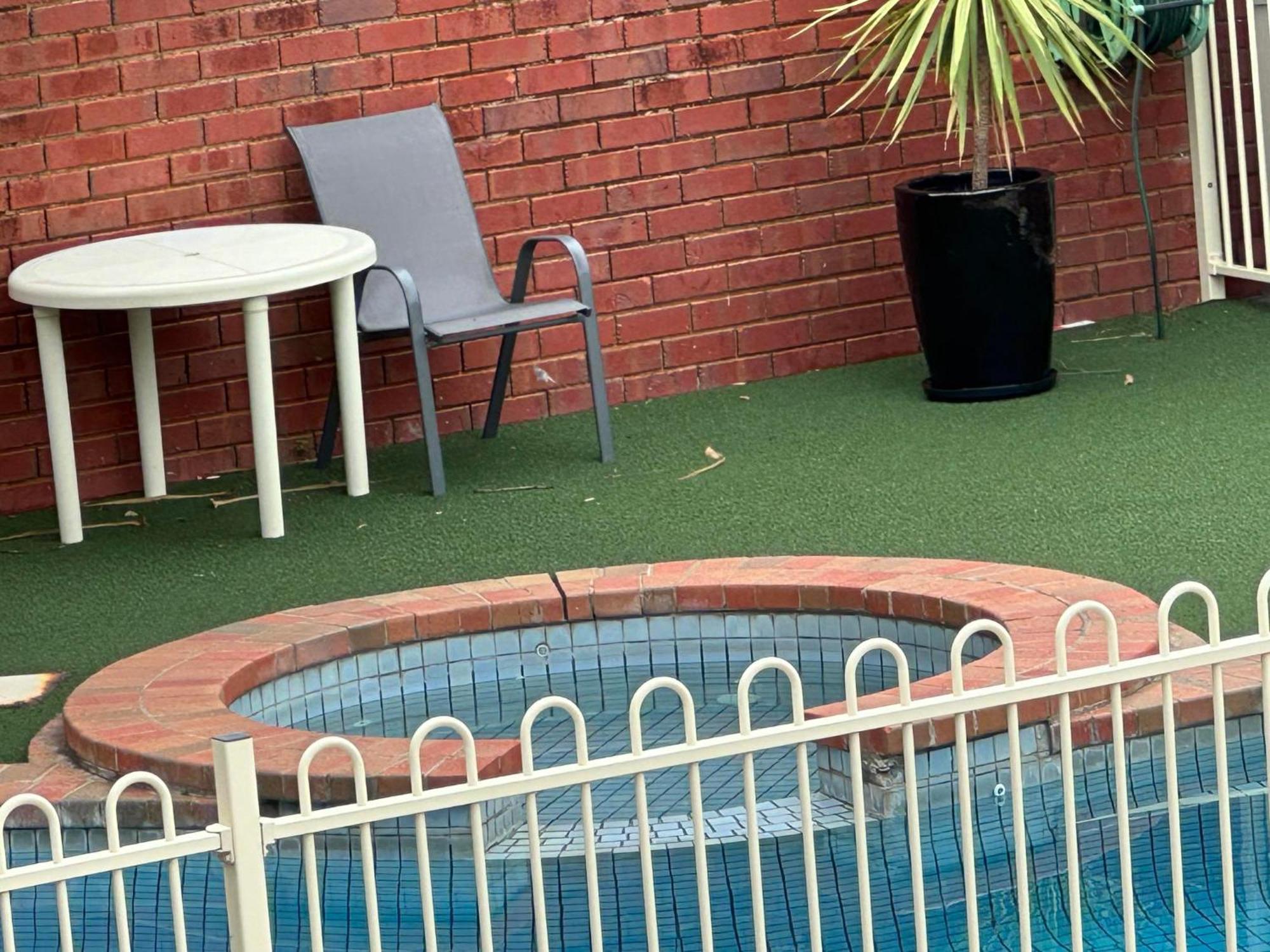 Courtyard Motor Inn Shepparton Zewnętrze zdjęcie
